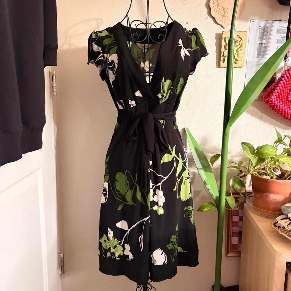Speechless Vintage Floral Printed Tie Front Dress M